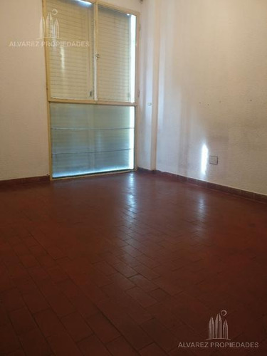Imagen 4 de 10 de Departamento - Ramos Mejia