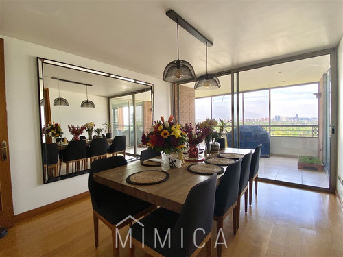 Departamento En Venta De 4 Dorm. En Vitacura