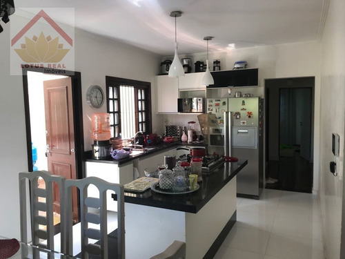Casa A Venda No Bairro Centro Em Mairiporã - Sp. - 970-1