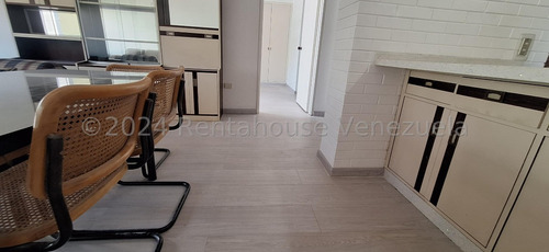 Km Apartamento En Alquiler En Altamira, Distrito Metropolitano