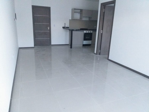 Imagen 7 de 17 de Departamento Un Dormitorio Sobre Costanera En Carlos Paz