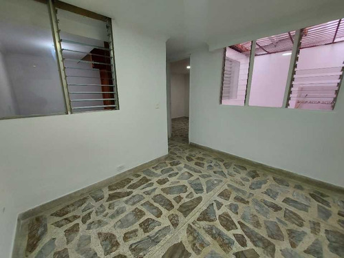Imagen 19 de 30 de Se Vende 1 Piso Sala Garage En Santa Ana A Una Cuadra De La Salle