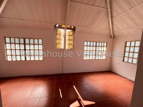 Gbf 25-6525 Vendo Bella Casa Con Terreno Santa Rosalía Cagua Llame Ya.