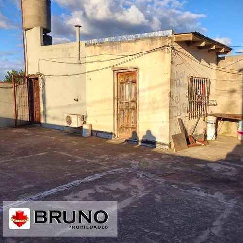 Casa En Venta En Mariano Acosta