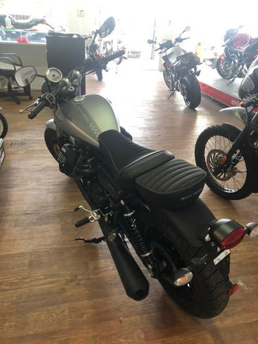Moto Guzzi V9 Bobber 850