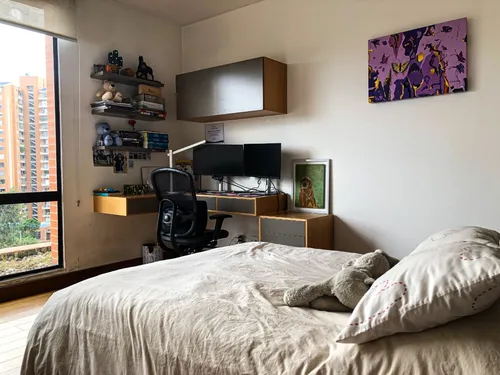 Apartamento En Venta En La Colina Campestre. Cod V2270