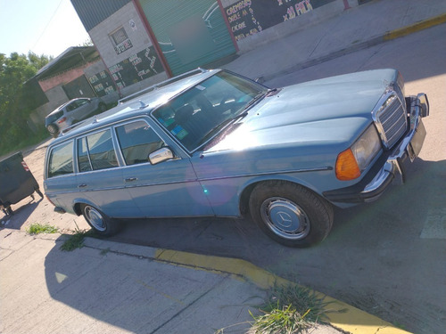 Imagen 3 de 15 de Mercedes Benz 300 Td Año 1981