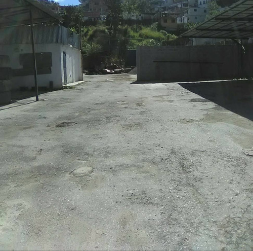 Imagen 9 de 14 de Galpon Conformado Por Dos Terrenos Panamericana Los Teques
