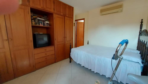 Imagen 10 de 14 de Venta Townhouse Valles De Camoruco Valencia