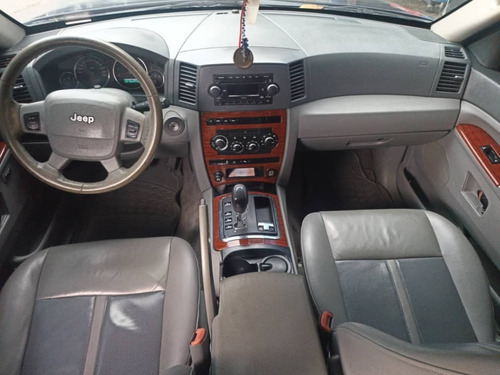 Imagen 8 de 11 de Jeep Grand Cherokee 4x4