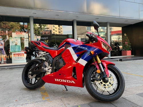 Imagen 10 de 13 de Honda Cbr 600 Rr