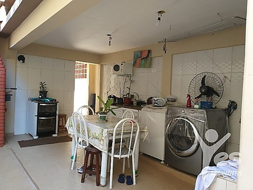 Imagem 4 de 11 de Ref.: 6419 - Sobrado Com 05 Dormitórios Sendo 03 Suítes E 04 Vagas De Garagem - Bairro Jardim, Santo André - 6419