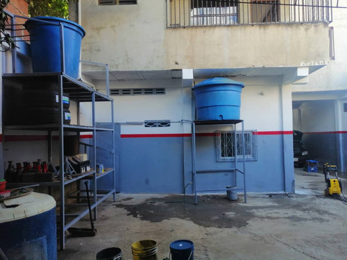 Casa Con Locales, La Atlantida