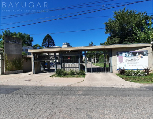 Imagen 1 de 15 de Venta - Departamento Con Cochera En La Nazarena  - Bayugar Negocios Inmobiliarios