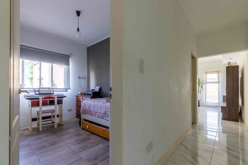 Casa En Venta 3 Dormitorios Y Pileta En La Plata