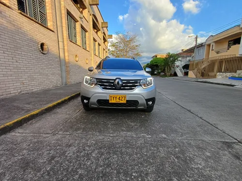 Renault Duster 1.3 Intense Cvt