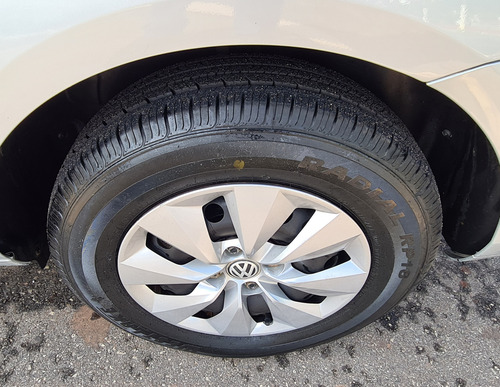 Volkswagen Voyage 1.0 Trend Tec Total Flex 4p