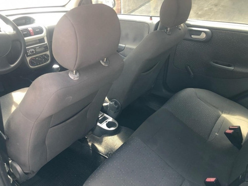 Imagem 7 de 10 de Chevrolet Corsa Hatch 1.4