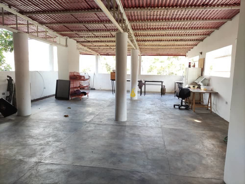 Imagen 13 de 14 de Se Vende Casa 400m2 El Llanito