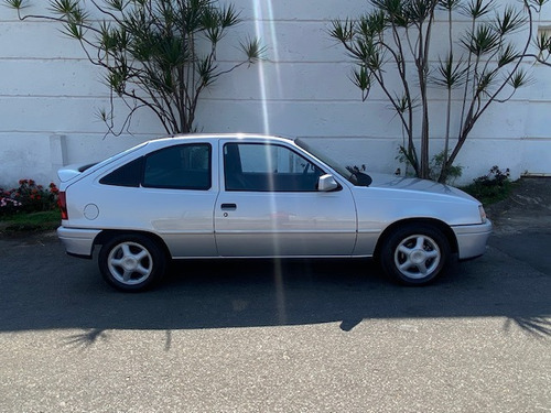 Imagem 3 de 15 de Kadett Gls 2.0 Mpfi 1998