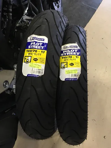 Llantas Michelin 140 70 17 66s Y 110 70 17 54s Pilot Street Shop Igartua