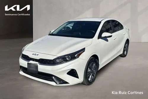 Kia Forte 4p LX L4/2.0 Aut