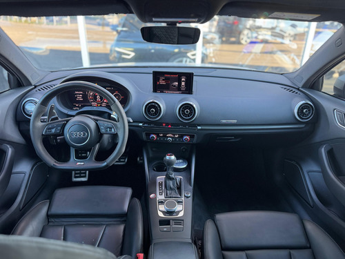 Audi RS3 2.5 Sedan 400cv