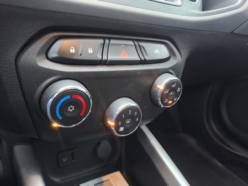 Chevrolet Onix 1.0 Mpfi Lt 8V Flex 4P Manual