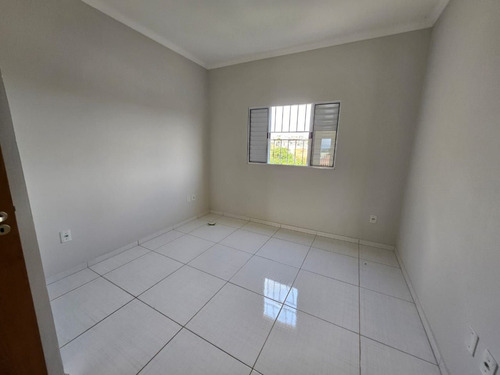 Sobrado Com 2 Dormitórios À Venda, 123 M² Por R$ 280.000,00 - Vitória Vale - Caçapava/sp