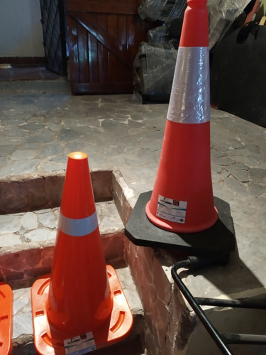 Cono De Seguridad Vial 75 Cm 