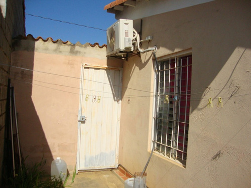 Imagen 22 de 30 de Casa Venta Cabudare Cod. 23-8314 Lmc 04120555014