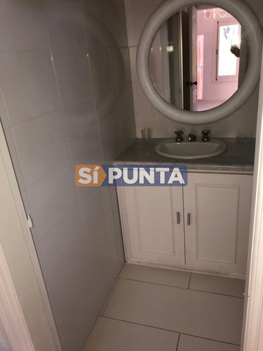Imagen 21 de 30 de Casa En Venta - Laguna Blanca