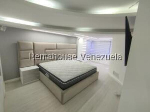 #26-56 Espectacular Apartamento Tipo Dúplex En El Rosal