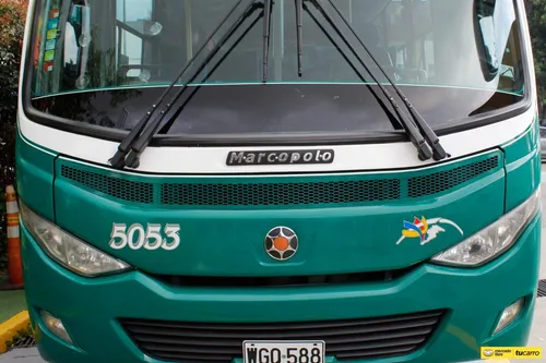Bus Hino Xzu710l-hkfrp1 Micro Bus 20 Pasajeros