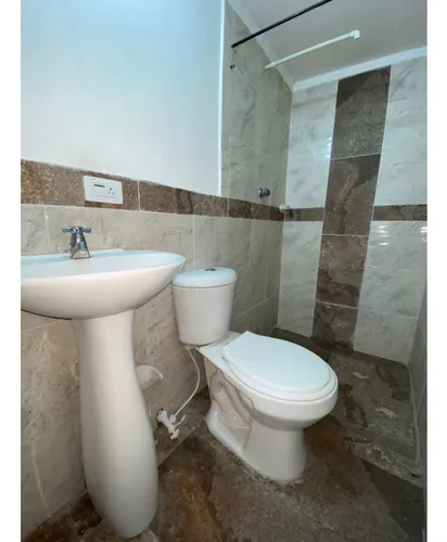 Se Arrienda Local Comercial / Apartaestudio En Miravalle, Laureles