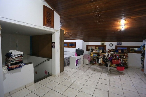Casa Em Aberta Dos Morros Com 3 Dormitórios - Mi5314