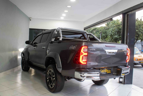 Toyota Hilux 2.8 D-4d Turbo Diesel Cd Srx 4x4 Automático