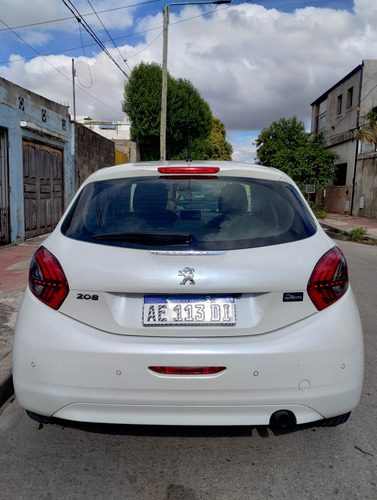 Peugeot 208 1.6 In Concert