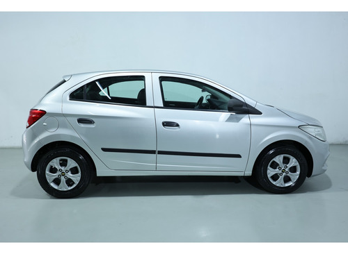 Chevrolet Onix 1.0 MPFI LS 8V FLEX 4P MANUAL