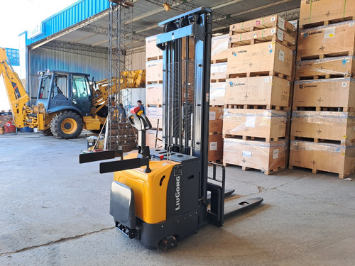 Apilador Electrico Liugong 2000kg 5.5m