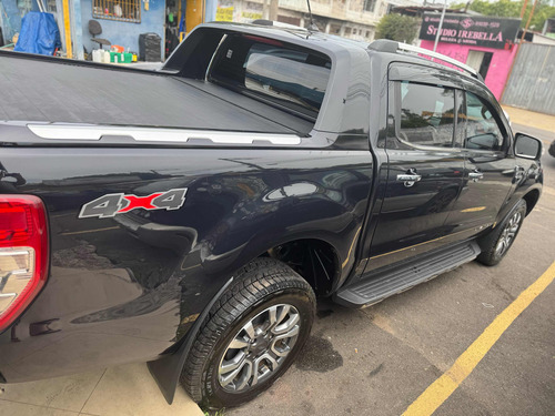Ford Ranger 3.2 Limited Cab. Dupla 4x4 Aut. 4p
