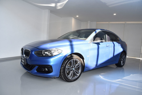 Imagen 1 de 8 de Bmw Serie 1 2019 1.5 Sedán 118i Sport Line L3 At