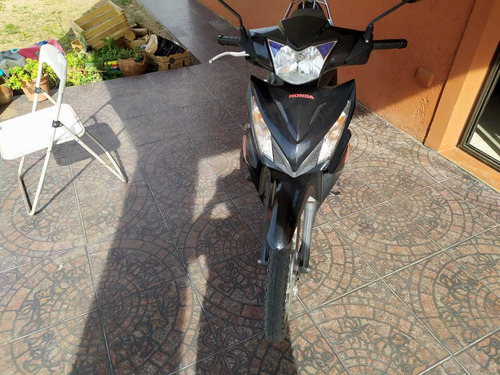 Imagen 2 de 6 de Honda Wave