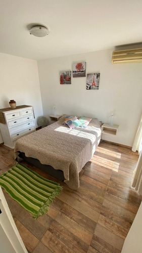 Venta Casa En Santa Rita 2 Dormitorios Pileta