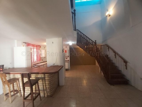 Imagen 2 de 30 de Casa En Alquiler En Nueva Segovia Barquisimeto, Ubicación Ideal, Cod 22-27378, Inf 0424-5337900, Nds 08/06