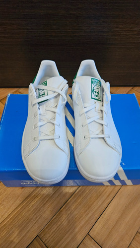 Zapatillas Adidas Stan Smith Nena (Usado)