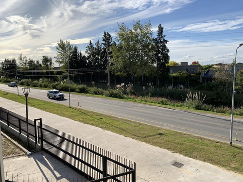 Imagen 10 de 13 de Venta Local - Villanueva Ven Street Tigre