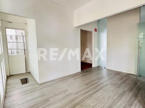 Renta Primer Nivel Casa