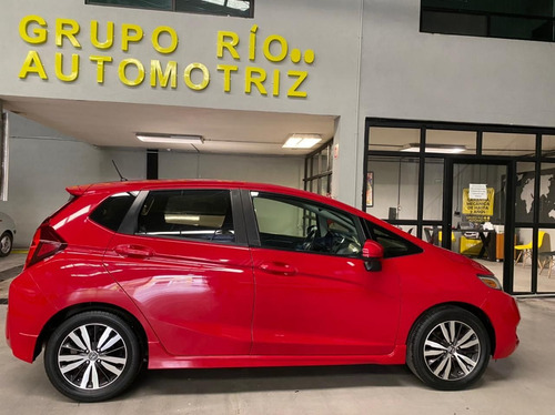 Imagen 8 de 15 de Honda Fit 2016 1.5 Hit Cvt