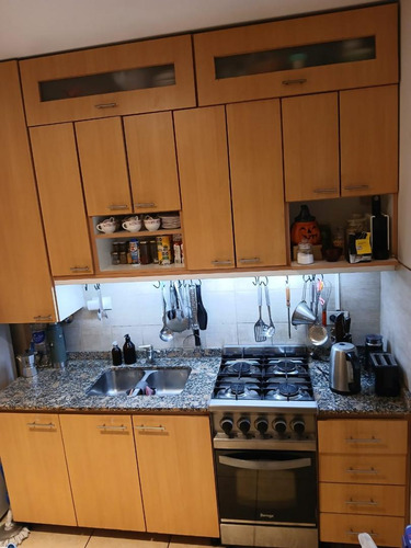 En Venta En Caseros Hermoso Duplex De 3 Ambientes 2 Baños Cochera Patio. F: 10301